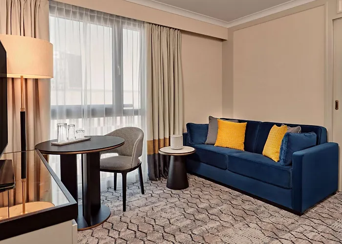 Hilton Park Отель 4*