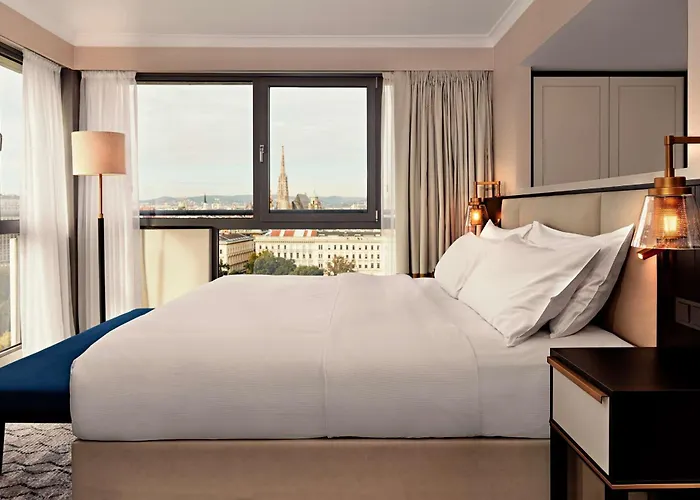 Hilton Park 4*